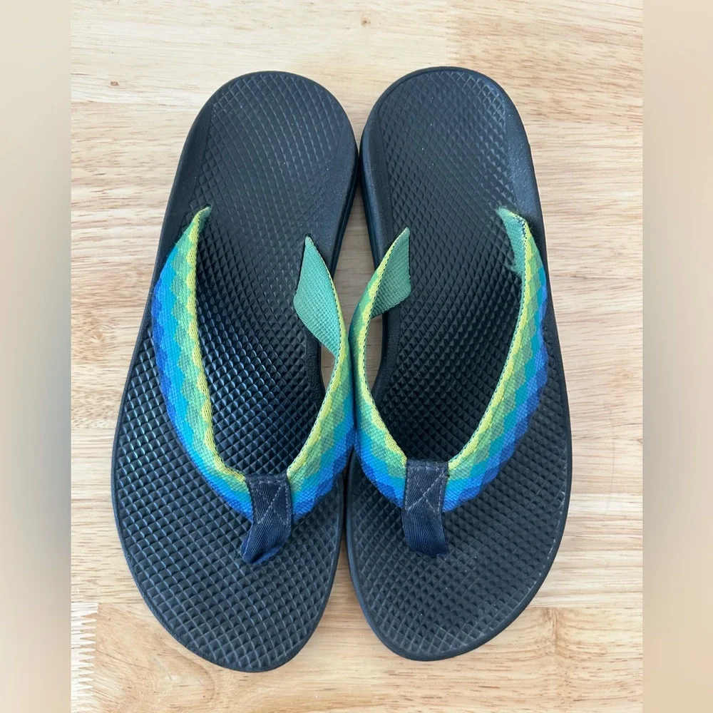 Chaco Flip Flops Sz 9 - Picture 2 of 7